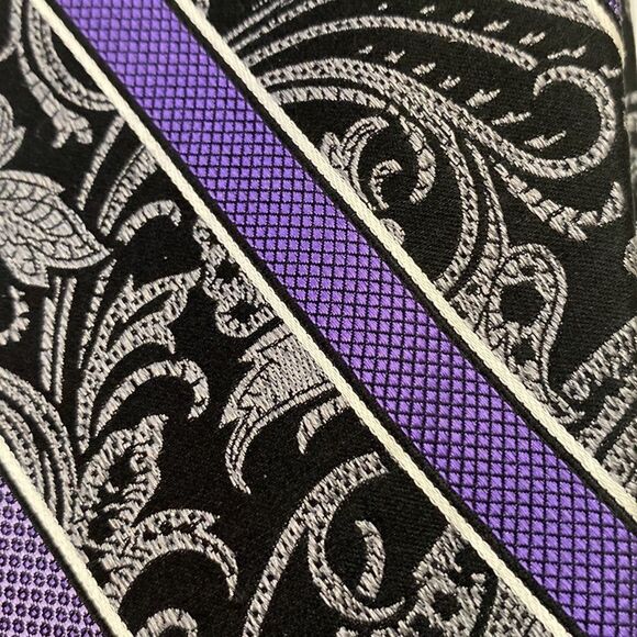 ProntoUomo platinum Mens wearhouse gray purple black stripe 100 % silk paisley - Picture 3 of 7